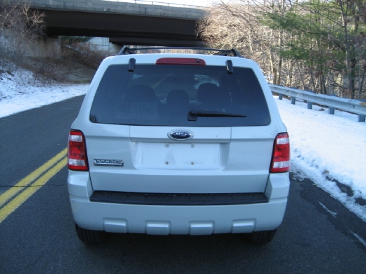 Image 4 of 2008 Ford Escape XLT…