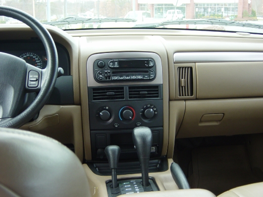 Image 5 of 2004 Jeep Grand Cherokee…