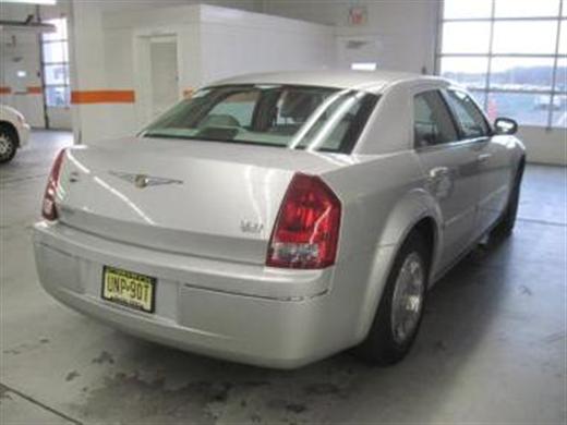 Image 1 of 2006 Chrysler 300 Touring…