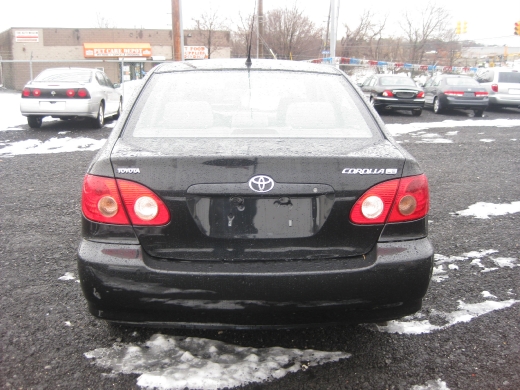Image 2 of 2005 Toyota Corolla…