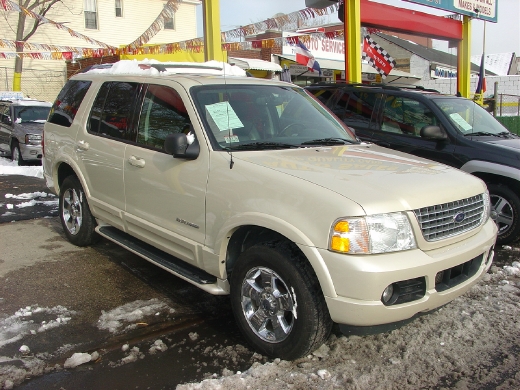 Image 2 of 2005 Ford Explorer Limited…