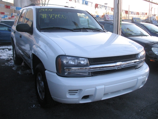 Image 2 of 2004 Chevrolet TrailBlazer…