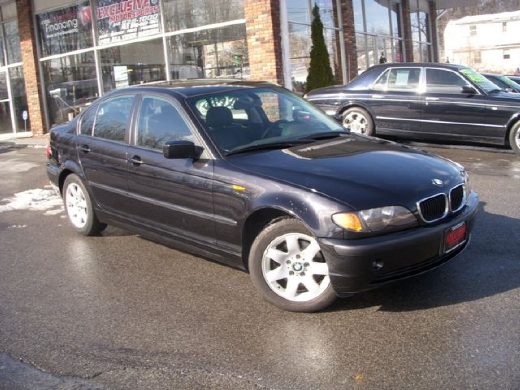 Image 4 of 2005 BMW 325 xi Central…