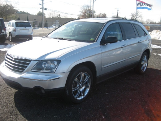 Image 5 of 2005 Chrysler Pacifica…