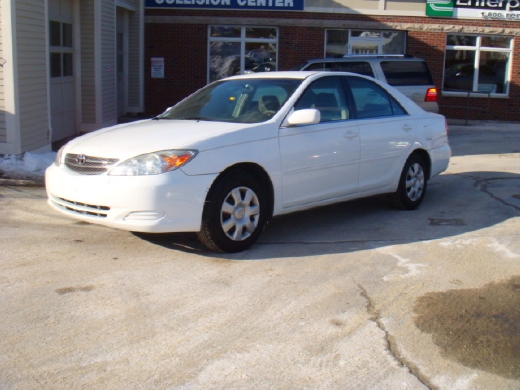 Image 4 of 2003 Toyota Camry LE…