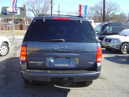 Image 1 of 2005 Ford Explorer XLT…