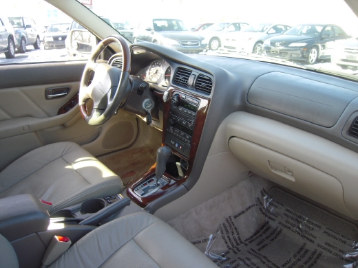 Image 3 of 2004 Subaru Outback…