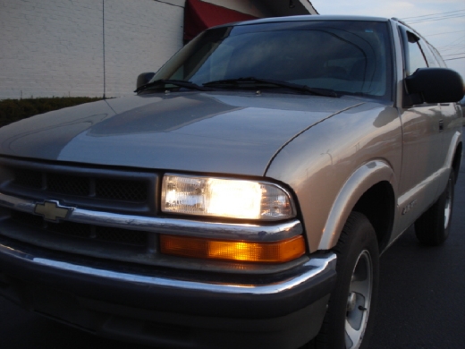 Image 2 of 2000 Chevrolet Blazer…