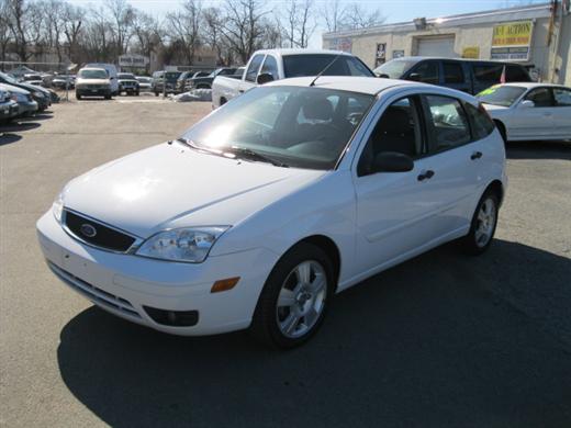 Image 1 of 2006 Ford Focus ZX5…