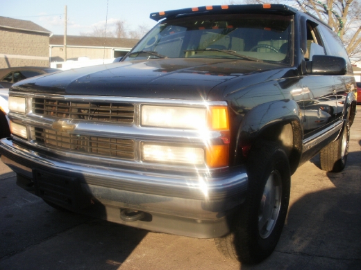 Image 1 of 1996 Chevrolet Tahoe…