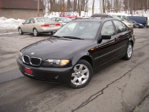 Image 2 of 2004 BMW 325 xi Central…