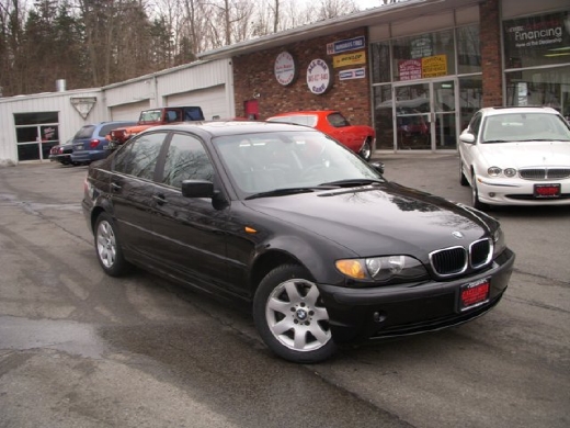 Image 3 of 2004 BMW 325 xi Central…