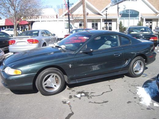 Image 2 of 1998 Ford Mustang Base…