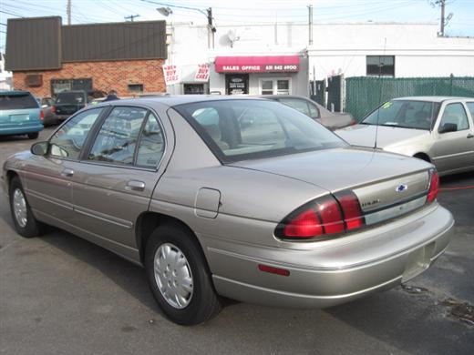 Image 1 of 1999 Chevrolet Lumina…