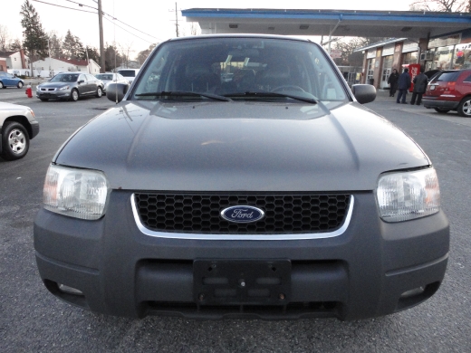 Image 3 of 2003 Ford Escape XLT…