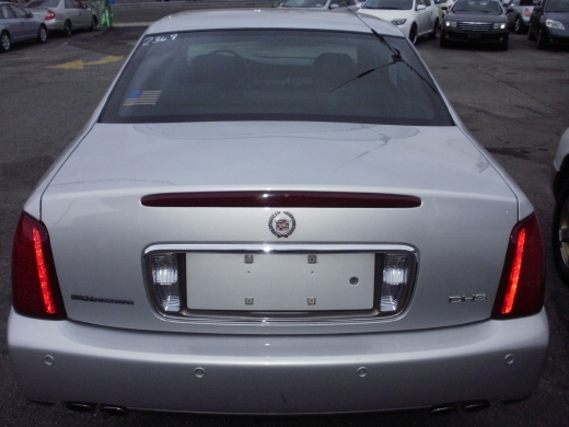 Image 3 of 2001 Cadillac DeVille…