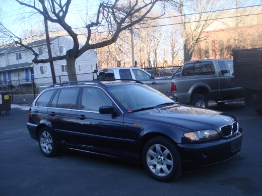 Image 2 of 2002 BMW 325 xiT New…