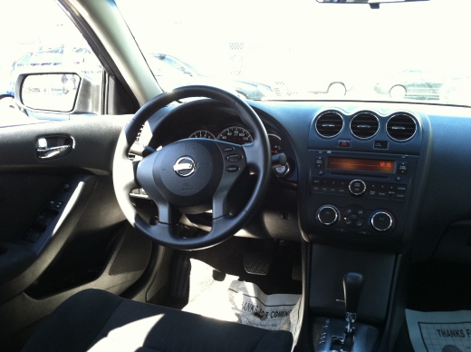 Image 3 of 2010 Nissan Altima 2.5…