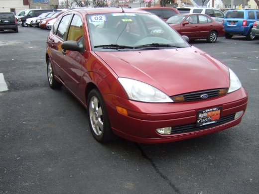 Image 2 of 2002 Ford Focus ZX5…