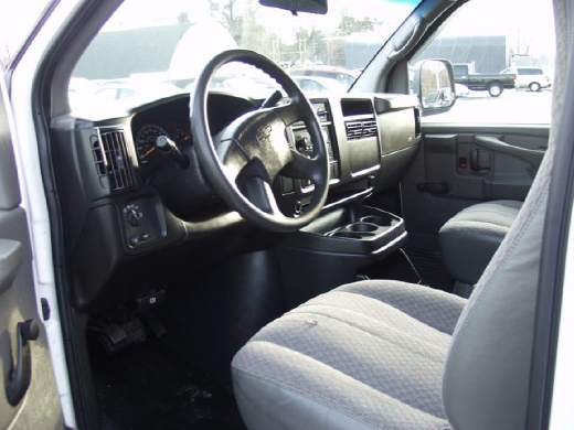 Image 1 of 2007 Chevrolet Express…