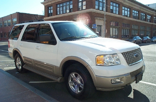 Image 1 of 2006 Ford Expedition…