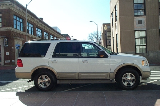 Image 2 of 2006 Ford Expedition…