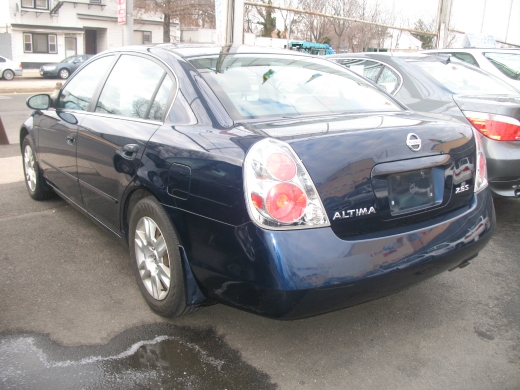 Image 5 of 2005 Nissan Altima 2.5…