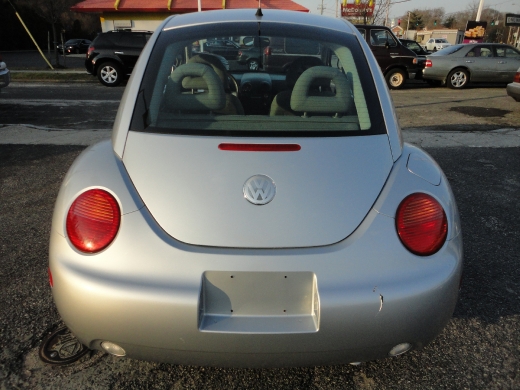 Image 2 of 2002 Volkswagen New…