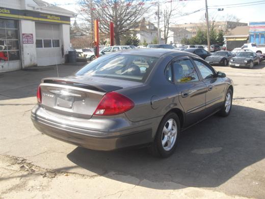 Image 3 of 2003 Ford Taurus SES…