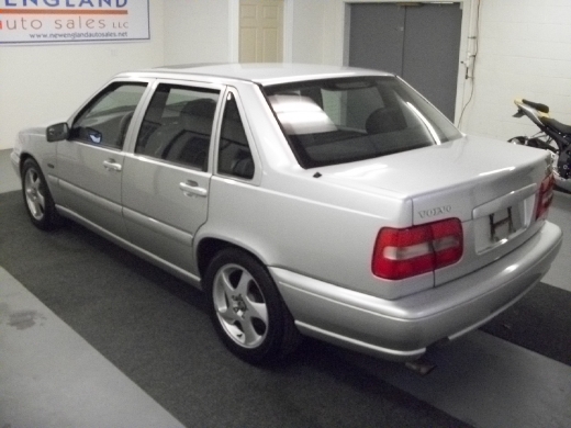 Image 1 of 1998 Volvo S70 T5 Plainville,…