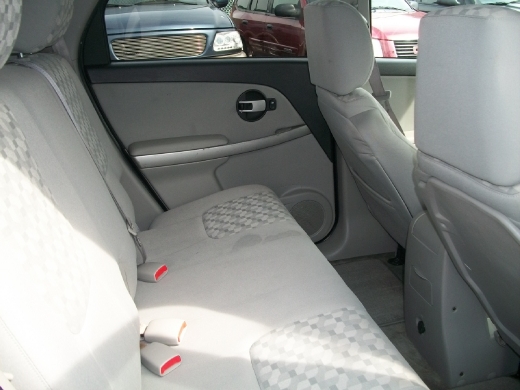 Image 5 of 2005 Chevrolet Equinox…