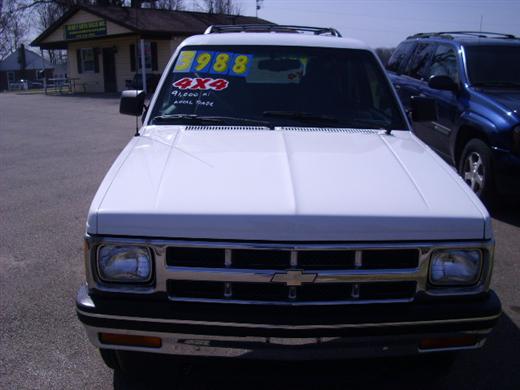 Image 3 of 1993 Chevrolet S10 Blazer…