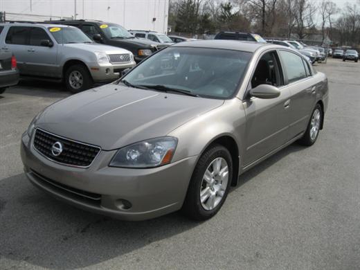 Image 1 of 2006 Nissan Altima 4dr…