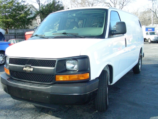 Image 2 of 2006 Chevrolet Express…