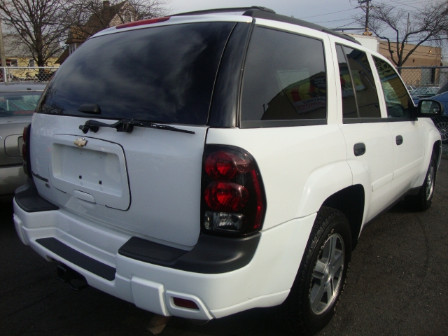 Image 1 of 2006 Chevrolet TrailBlazer…