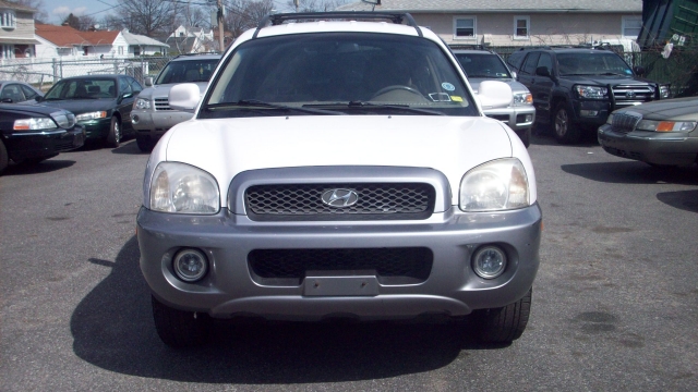 Image 3 of 2004 Hyundai Santa Fe…