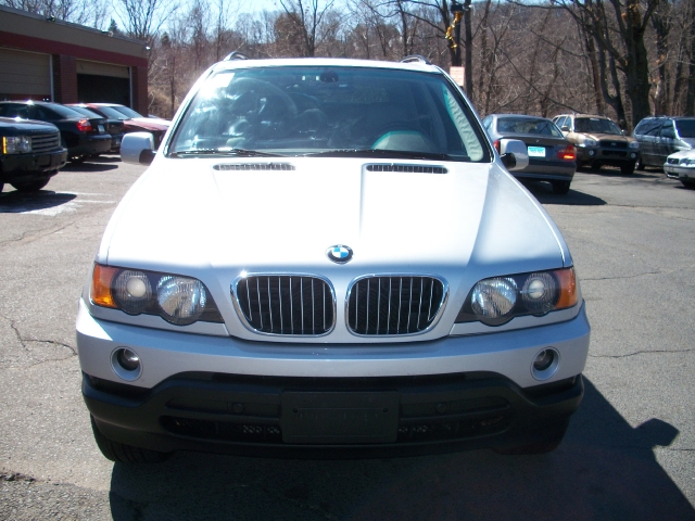 Image 8 of 2002 BMW X5 4.4i New…