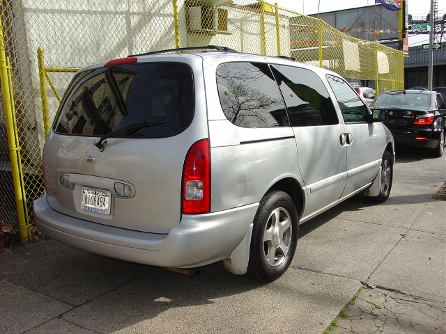 Image 3 of 2001 Nissan Quest GXE…