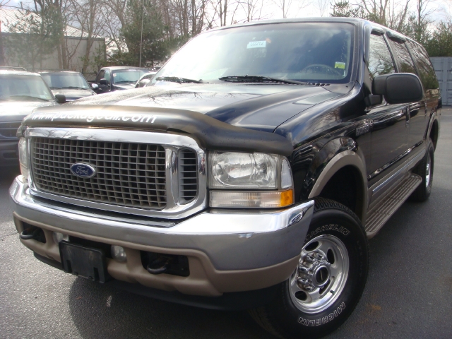 Image 3 of 2002 Ford Excursion…