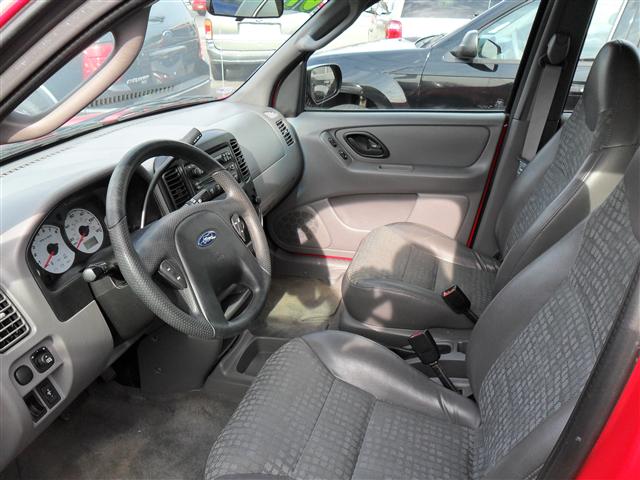 Image 1 of 2001 Ford Escape XLS…