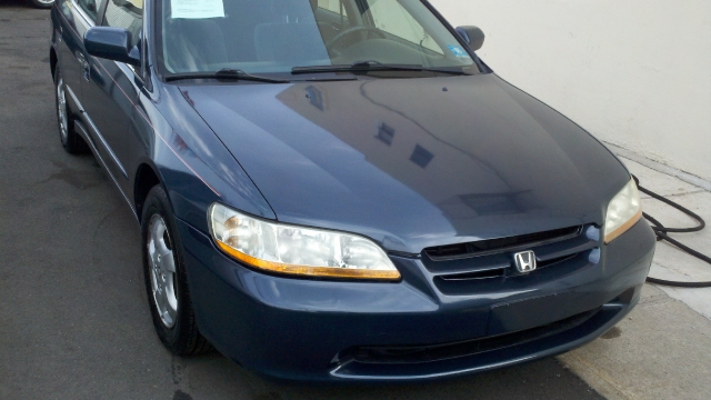 Image 1 of 2000 Honda Accord Sdn…