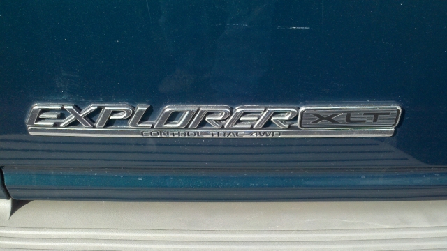 Image 4 of 1996 Ford Explorer XLT…