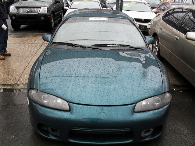 Image 1 of 1999 Mitsubishi Eclipse…
