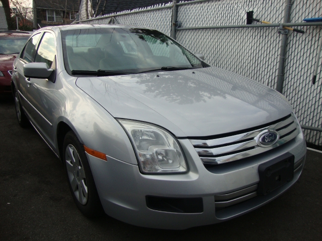 Image 5 of 2006 Ford Fusion SE…