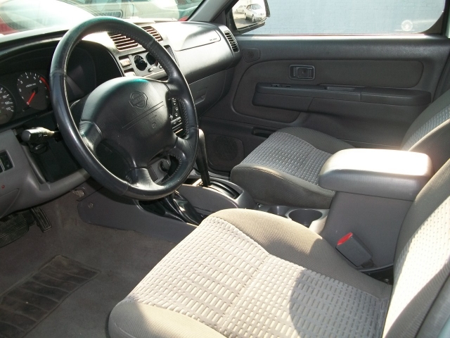 Image 9 of 2000 Nissan Xterra SE…