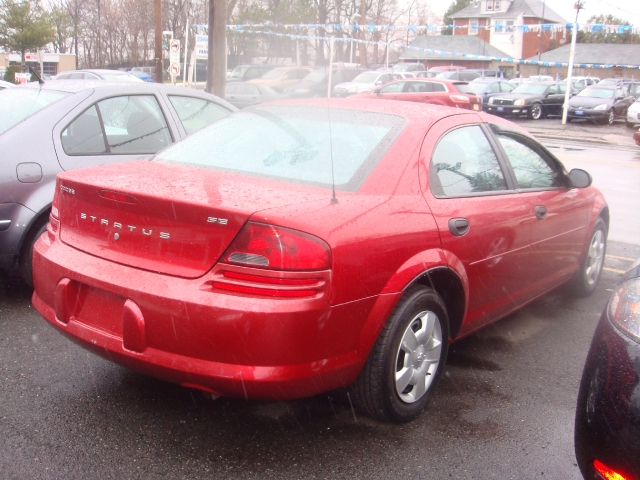 Image 2 of 2004 Dodge Stratus SE…