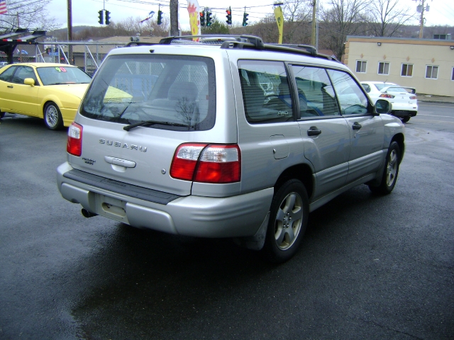 Image 4 of 2001 Subaru Forester…