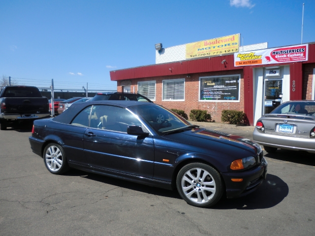 Image 1 of 2002 BMW 3 Series Convertible