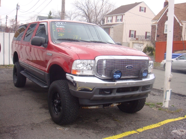 Image 2 of 2001 Ford Excursion…