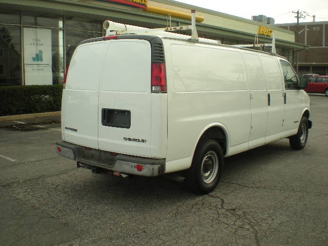 Image 4 of 2000 Chevrolet Express…